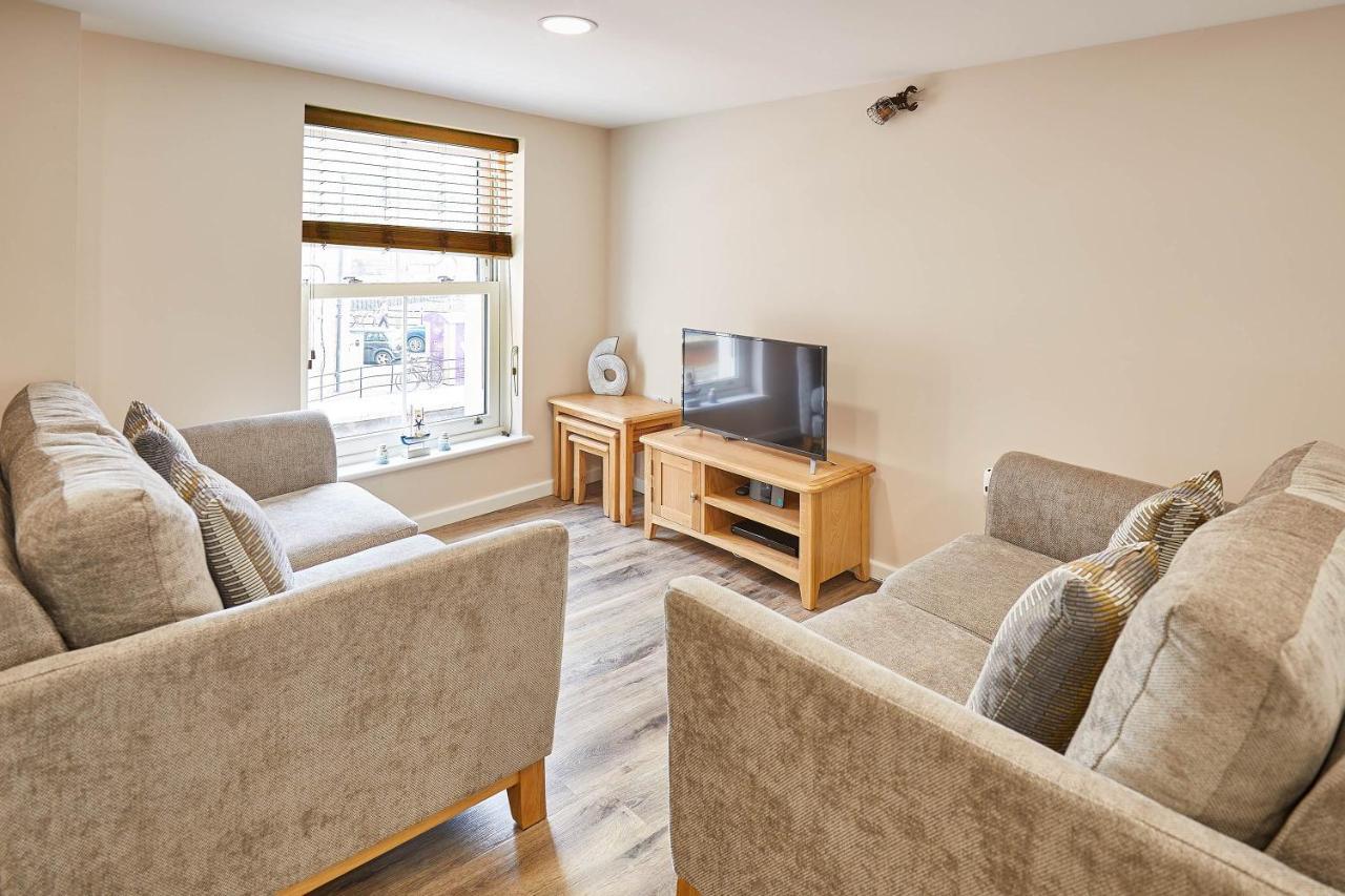 Host & Stay - Lobster Pot Apartment Уитби Экстерьер фото